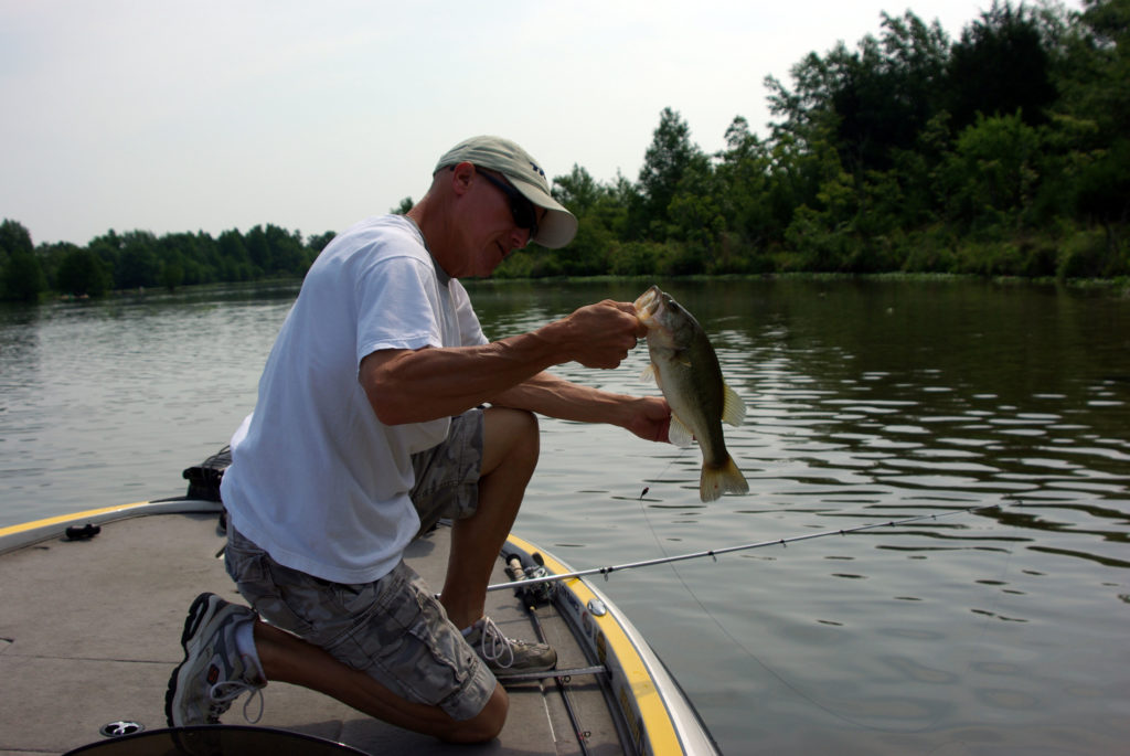 Columbus Lake on the TennesseeTombigbee Waterway is great